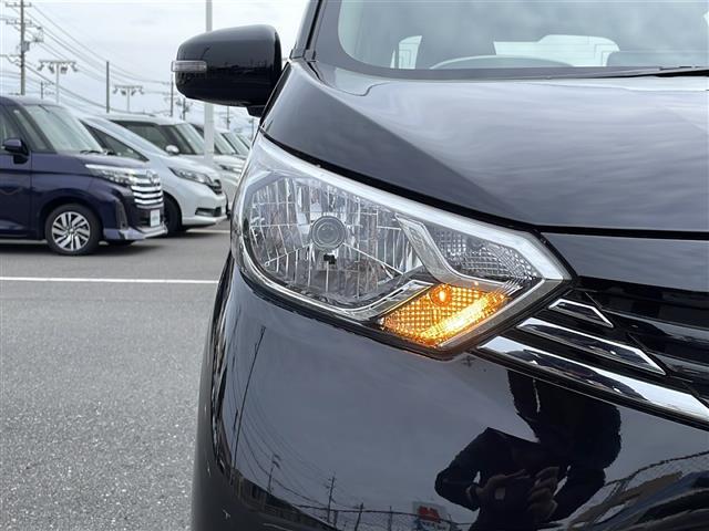 デイズ Ｘ　９インチ純正ナビ　アラウンドビューモニター　ディスプレイ付自動防眩式ルームミラー　ステアリングスイッチ　純正フロアマット　純正アルミホイール　オートライト　オートマチックハイビーム　パーキングアシスト（37枚目）