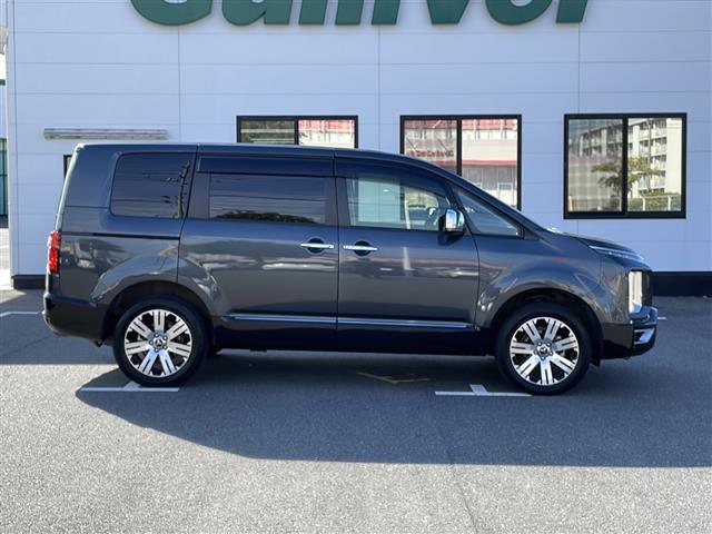 デリカD:5 P 社外9V型ナビ フルセグテレビ Bluetooth CD/DVD ETC 両側パワースライドドア アラウンドビューモニター パワーバックドア ステアリングヒーター シートヒーター パドルシフト 4WD(35枚目)