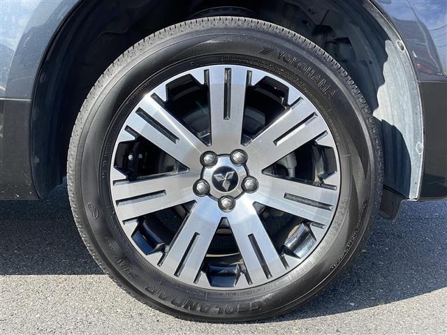 デリカD:5 P 社外9V型ナビ フルセグテレビ Bluetooth CD/DVD ETC 両側パワースライドドア アラウンドビューモニター パワーバックドア ステアリングヒーター シートヒーター パドルシフト 4WD(40枚目)