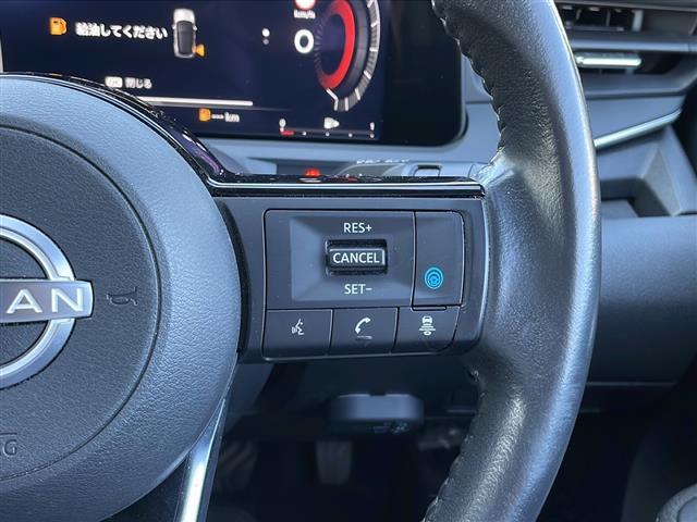 オーラ G 純正9インチナビ アラウンドビューモニター プロパイロット エマージェンシーブレーキ スマートルームミラー ブラインドスポットモニター ドライブレコーダー ワイヤレス充電 ETC スマートキー(12枚目)