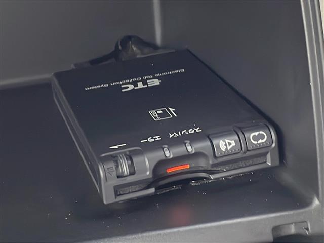 デイズ X 純正SDナビ アラウンドビューモニター フルセグTV ETC スマートキー プッシュスタート スペアキー1本 純正フロアマット アイドリングストップ ドアバイザー ドアロック連動自動格納機能(5枚目)