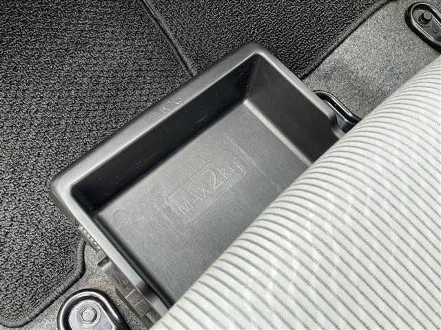 デイズ X 純正SDナビ アラウンドビューモニター フルセグTV ETC スマートキー プッシュスタート スペアキー1本 純正フロアマット アイドリングストップ ドアバイザー ドアロック連動自動格納機能(15枚目)