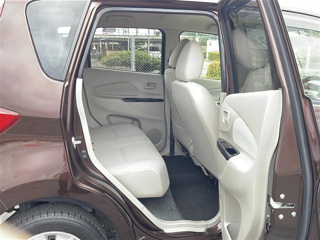 デイズ X 純正SDナビ アラウンドビューモニター フルセグTV ETC スマートキー プッシュスタート スペアキー1本 純正フロアマット アイドリングストップ ドアバイザー ドアロック連動自動格納機能(20枚目)