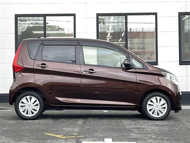 デイズ X 純正SDナビ アラウンドビューモニター フルセグTV ETC スマートキー プッシュスタート スペアキー1本 純正フロアマット アイドリングストップ ドアバイザー ドアロック連動自動格納機能(29枚目)