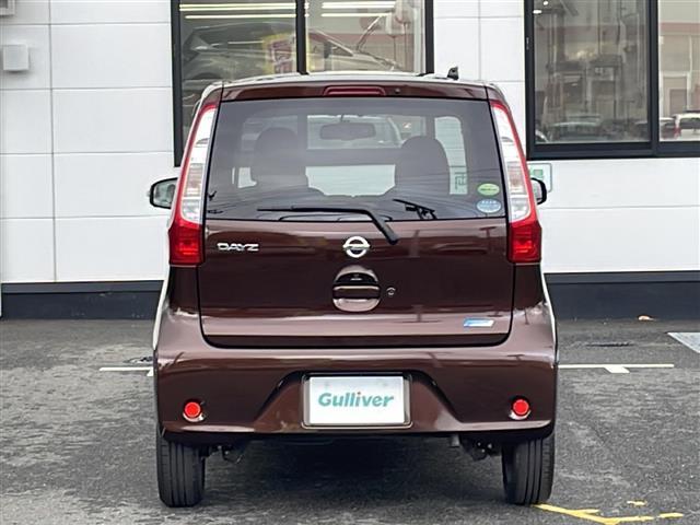 デイズ X 純正SDナビ アラウンドビューモニター フルセグTV ETC スマートキー プッシュスタート スペアキー1本 純正フロアマット アイドリングストップ ドアバイザー ドアロック連動自動格納機能(31枚目)