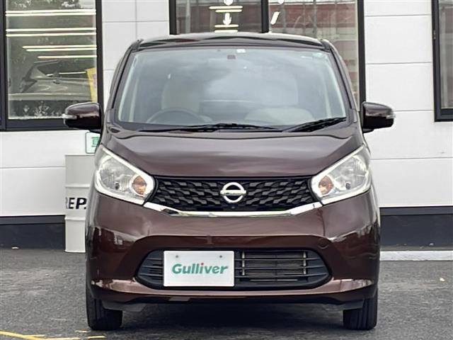 デイズ X 純正SDナビ アラウンドビューモニター フルセグTV ETC スマートキー プッシュスタート スペアキー1本 純正フロアマット アイドリングストップ ドアバイザー ドアロック連動自動格納機能(35枚目)