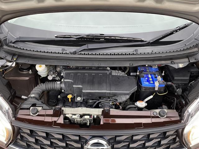 デイズ X 純正SDナビ アラウンドビューモニター フルセグTV ETC スマートキー プッシュスタート スペアキー1本 純正フロアマット アイドリングストップ ドアバイザー ドアロック連動自動格納機能(42枚目)