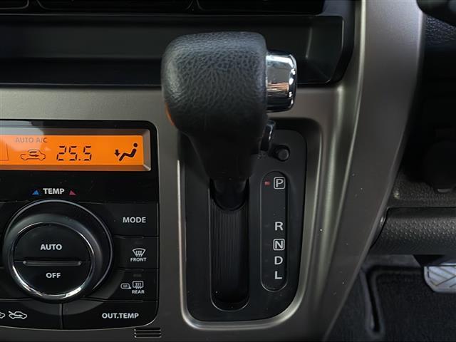 【　シフト　】スムーズなシフトチェンジで快適にお車を操縦していただけます！／／