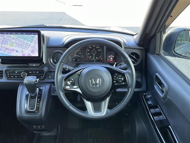 【　ステアリング　】ステアリングはとても綺麗な状態です！