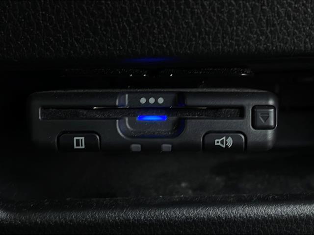 ムーヴキャンバス ストライプスＧ　ワンオーナー　純正９インチディスプレイオーディオ　両側パワードア　衝突軽減ブレーキ　Ｂｌｕｅｔｏｏｔｈ　フルセグＴＶ　前後ドラレコ　バックカメラ　ＥＴＣ　コーナーセンサー　ドリンクヒーター　シートヒー（15枚目）