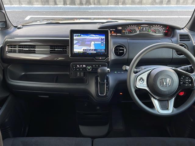 N-BOXカスタム G・Lホンダセンシング 社外SDナビ フルセグテレビ バックカメラ ETC Bluetooth プッシュスタート アイドリングストップ 純正アルミホイール14インチ LEDヘッドライト フォグランプ シートヒーター(2枚目)