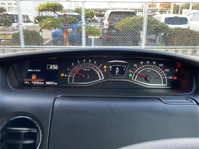 N-BOXカスタム G・Lホンダセンシング 社外SDナビ フルセグテレビ バックカメラ ETC Bluetooth プッシュスタート アイドリングストップ 純正アルミホイール14インチ LEDヘッドライト フォグランプ シートヒーター(7枚目)