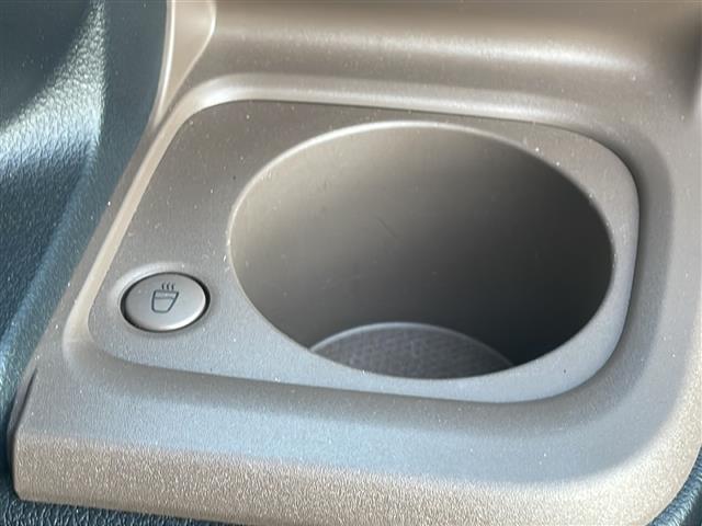 ムーヴキャンバス セオリーＧ　純正９型ディスプレイオーディオ　フルセグテレビ　Ｂｌｕｅｔｏｏｔｈ　Ａｎｄｒｏｉｄ　Ａｕｔｏ　Ａｐｐｌｅ　ＣａｒＰｌａｙ　両側パワスラ　Ｐスタート　スマートキー　シートヒーター　ホッとカップホルダー（19枚目）