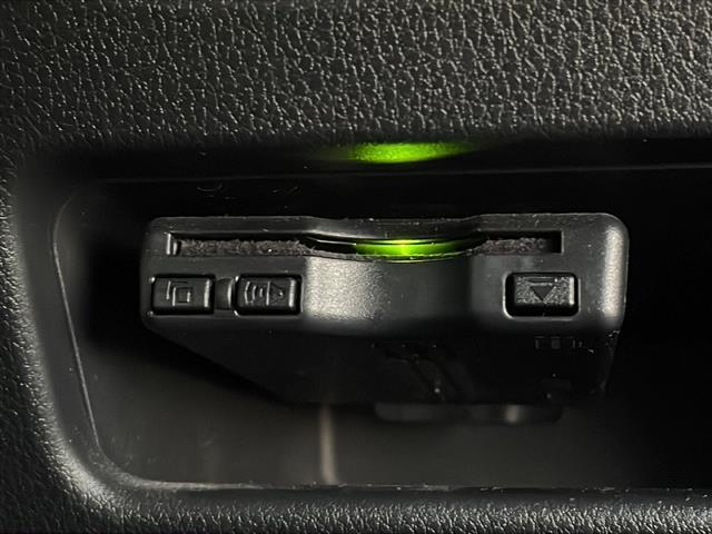 ムーヴキャンバス ストライプスＧターボ　純正９インチディスプレイオーディオ　フルセグテレビ　Ｂｌｕｅｔｏｏｔｈ　Ａｎｄｒｏｉｄ　Ａｕｔｏ　Ａｐｐｌｅ　ＣａｒＰｌａｙ　ＨＤＭＩ　両側パワスラ　ＥＴＣ　ドラレコ　ワンオーナー　スマートキー（6枚目）