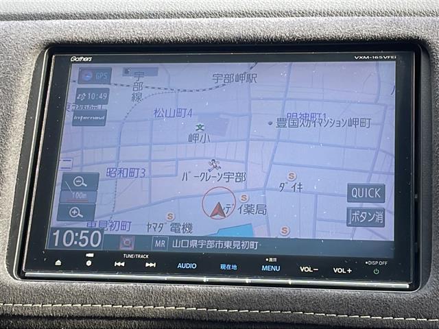 ヴェゼル ハイブリッドＲＳ・ホンダセンシング　純正８インチナビ　フルセグＴＶ　ＥＴＣ　ドラレコ　ホンダセンシング　車線維持支援システム　路外逸脱抑制機能　歩行者事故低減ステアリング　標識認識機能　先行車発進お知らせ機能　衝突軽減ブレーキ　純正ＡＷ（3枚目）