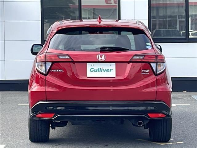 ヴェゼル ハイブリッドＲＳ・ホンダセンシング　純正８インチナビ　フルセグＴＶ　ＥＴＣ　ドラレコ　ホンダセンシング　車線維持支援システム　路外逸脱抑制機能　歩行者事故低減ステアリング　標識認識機能　先行車発進お知らせ機能　衝突軽減ブレーキ　純正ＡＷ（34枚目）