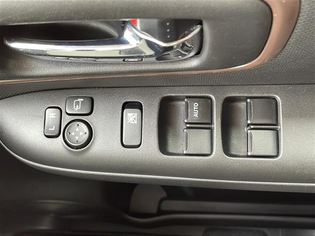 ワゴンＲスマイル ハイブリッドＸ　スズキセーフティサポート　両側電動スライドドア　全周囲カメラ　社外ナビ　Ｂｌｕｅｔｏｏｔｈオーディオ　ハンズフリー通話　アダプティブクルーズコントロール　ＥＴＣ　ＬＥＤオートライト　シートヒーター（12枚目）