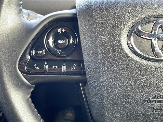 プリウス Sツーリングセレクション・ブラックエディション 純正ディスプレイオーディオ Bluetooth ETC ドライブレコーダー LEDヘッドライト Bカメラ 純正アルミホイール オートマチックハイビーム(8枚目)