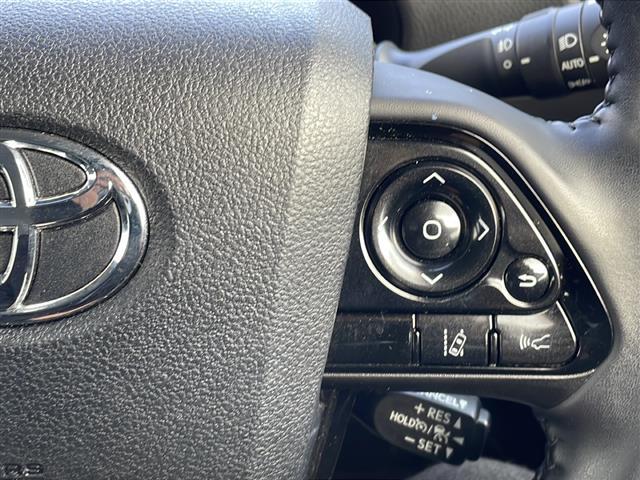 プリウス Sツーリングセレクション・ブラックエディション 純正ディスプレイオーディオ Bluetooth ETC ドライブレコーダー LEDヘッドライト Bカメラ 純正アルミホイール オートマチックハイビーム(9枚目)