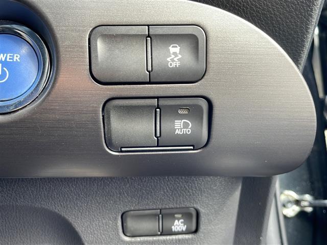 プリウス Sツーリングセレクション・ブラックエディション 純正ディスプレイオーディオ Bluetooth ETC ドライブレコーダー LEDヘッドライト Bカメラ 純正アルミホイール オートマチックハイビーム(15枚目)