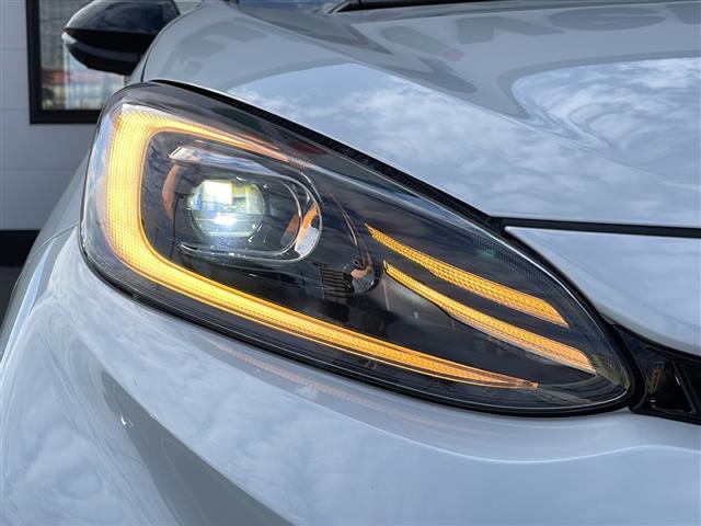 【　ヘッドライト　】悪天候や夜間の走行も視界良好で安心してお乗りいただけます！