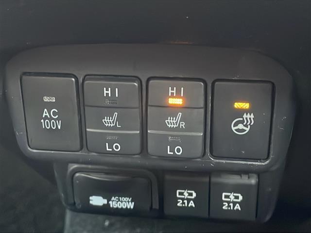 シエンタ ファンベースG クエロ ワンオーナー 純正SDナビ ETC ドライブレコーダー アラウンドビューモニター 純正フロアマット 純正アルミホイール スマートキー・スペアキー有 プッシュアップスタート 両側パワースライドドア(22枚目)