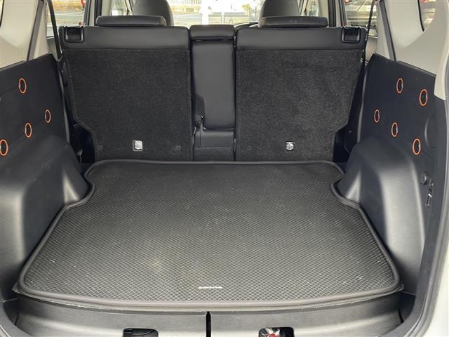 シエンタ ファンベースG クエロ ワンオーナー 純正SDナビ ETC ドライブレコーダー アラウンドビューモニター 純正フロアマット 純正アルミホイール スマートキー・スペアキー有 プッシュアップスタート 両側パワースライドドア(26枚目)