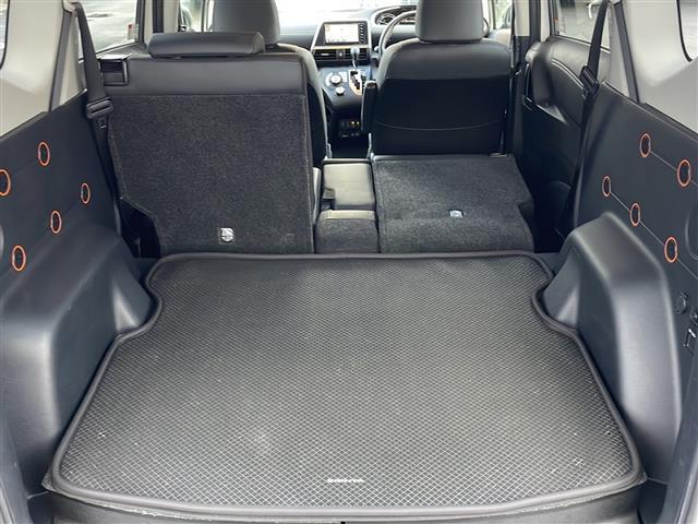 シエンタ ファンベースG クエロ ワンオーナー 純正SDナビ ETC ドライブレコーダー アラウンドビューモニター 純正フロアマット 純正アルミホイール スマートキー・スペアキー有 プッシュアップスタート 両側パワースライドドア(27枚目)