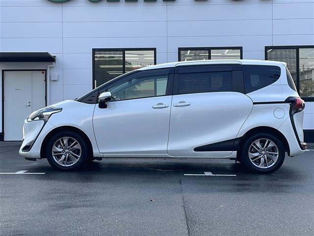 シエンタ ファンベースG クエロ ワンオーナー 純正SDナビ ETC ドライブレコーダー アラウンドビューモニター 純正フロアマット 純正アルミホイール スマートキー・スペアキー有 プッシュアップスタート 両側パワースライドドア(35枚目)