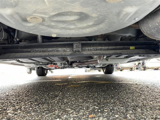 シエンタ ファンベースG クエロ ワンオーナー 純正SDナビ ETC ドライブレコーダー アラウンドビューモニター 純正フロアマット 純正アルミホイール スマートキー・スペアキー有 プッシュアップスタート 両側パワースライドドア(43枚目)