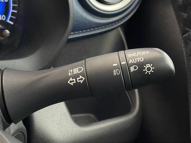 デイズ ハイウェイスター　Ｇターボプロパイロットエディション　純正９インチナビ　Ｂｌｕｅｔｏｏｔｈ　フルセグテレビ　ＥＴＣ　プロパイロット　オートハイビーム　電動パーキングブレーキ　アラウンドビューモニター　エマージェンシーブレーキ　スマートキースペアキー有（12枚目）