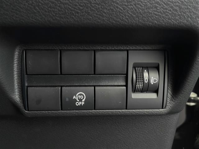 デイズ ハイウェイスター　Ｇターボプロパイロットエディション　純正９インチナビ　Ｂｌｕｅｔｏｏｔｈ　フルセグテレビ　ＥＴＣ　プロパイロット　オートハイビーム　電動パーキングブレーキ　アラウンドビューモニター　エマージェンシーブレーキ　スマートキースペアキー有（20枚目）