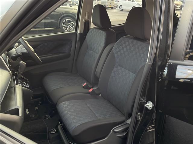 デイズ ハイウェイスター　Ｇターボプロパイロットエディション　純正９インチナビ　Ｂｌｕｅｔｏｏｔｈ　フルセグテレビ　ＥＴＣ　プロパイロット　オートハイビーム　電動パーキングブレーキ　アラウンドビューモニター　エマージェンシーブレーキ　スマートキースペアキー有（22枚目）