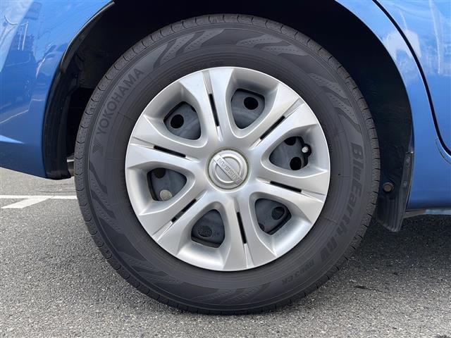 ノート Ｘ　ワンオーナー　純正ＳＤナビ　フルセグテレビ　Ｂｌｕｅｔｏｏｔｈ　ドライブレコーダー　プッシュスタート　電動格納ウィンカーミラー　アイドリングストップ　フロアマット　１４インチスチールホイール（39枚目）