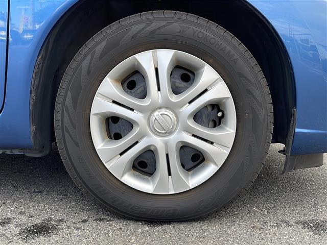 ノート Ｘ　ワンオーナー　純正ＳＤナビ　フルセグテレビ　Ｂｌｕｅｔｏｏｔｈ　ドライブレコーダー　プッシュスタート　電動格納ウィンカーミラー　アイドリングストップ　フロアマット　１４インチスチールホイール（40枚目）