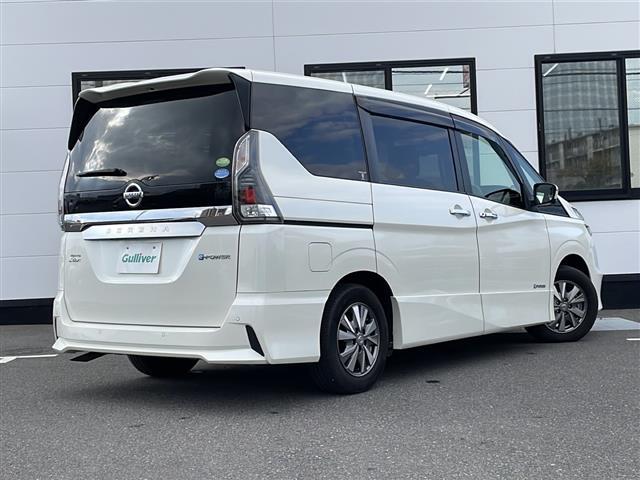 セレナ ｅ－パワー　ハイウェイスターＶ　フリップダウンモニター　純正９インチナビ　フルセグテレビ　プロパイロット　エマージェンシーブレーキ　両側パワースライドドア　ＥＴＣ　純正ドライブレコーダー　パーキングアシスト　スマートキー（36枚目）