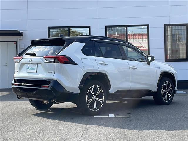 ＲＡＶ４ ＰＨＶ ブラックトーン　ワンオーナー　純正ディスプレイオーディオ　フルセグテレビ　パノラミックビューモニター　トヨタセーフティセンス　デジタルインナーミラー　ワイヤレス充電　ブラインドスポットモニター　ドライブレコーダー（35枚目）
