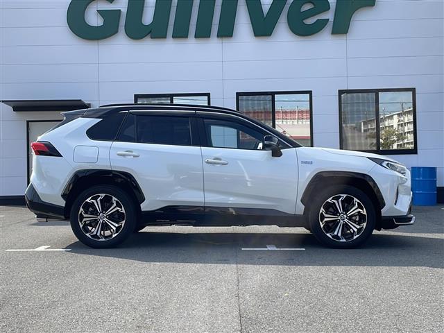 ＲＡＶ４ ＰＨＶ ブラックトーン　ワンオーナー　純正ディスプレイオーディオ　フルセグテレビ　パノラミックビューモニター　トヨタセーフティセンス　デジタルインナーミラー　ワイヤレス充電　ブラインドスポットモニター　ドライブレコーダー（36枚目）