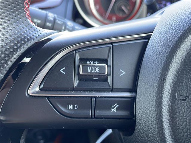 スイフトスポーツ ベースグレード ワンオーナー 純正ナビ パノラミックビューモニター スズキセーフティサポート シートヒーター レーンキープアシスト ドライブレコーダー ETC 純正LEDヘッドライト フルセグテレビ スマートキー(10枚目)