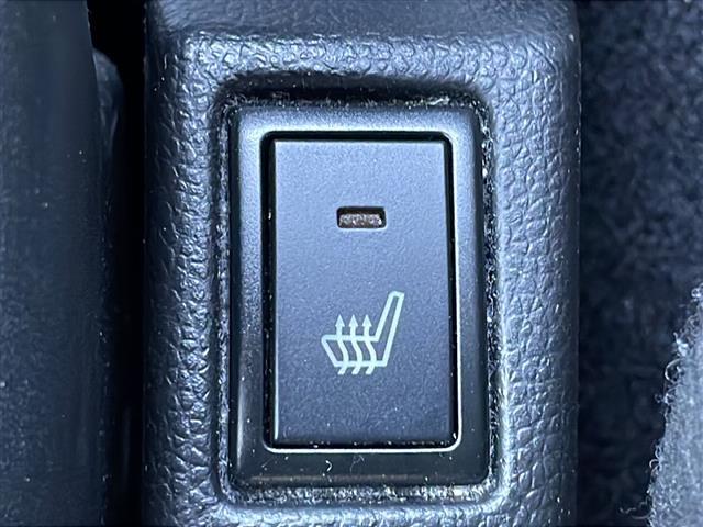 スイフトスポーツ ベースグレード ワンオーナー 純正ナビ パノラミックビューモニター スズキセーフティサポート シートヒーター レーンキープアシスト ドライブレコーダー ETC 純正LEDヘッドライト フルセグテレビ スマートキー(22枚目)