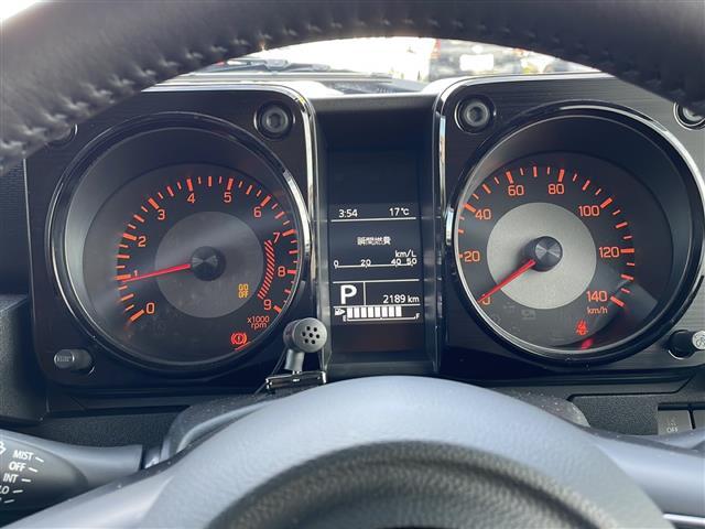 ジムニー ＸＣ　社外ディスプレイオーディオ　ａｐｐｌｅｃａｒｐｌａｙ　ａｎｄｒｏｉｄａｕｔｏ　スズキセーフティ　デュアルセンサーブレーキサポート　誤発進抑制機能　車線逸脱警報　ふらつき警報　先行車発進お知らせ機能（5枚目）