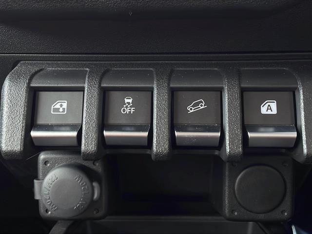 ジムニー ＸＣ　社外ディスプレイオーディオ　ａｐｐｌｅｃａｒｐｌａｙ　ａｎｄｒｏｉｄａｕｔｏ　スズキセーフティ　デュアルセンサーブレーキサポート　誤発進抑制機能　車線逸脱警報　ふらつき警報　先行車発進お知らせ機能（12枚目）