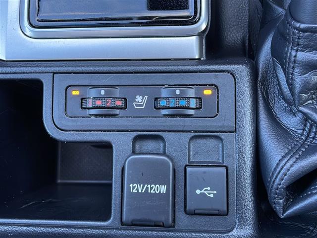 ランドクルーザープラド ＴＸ　Ｌパッケージ　マットブラックエディション　純正ディスプレイオーディオ　Ｍｉｒａｃａｓｔ　アラウンドビューモニター　ＥＴＣ　ドラレコ　ナビキッド　Ｔｏｙｏｔａ　Ｓａｆｅｔｙ　Ｓｅｎｓｅ　プリクラッシュセーフティ　レーンディパーチャーアラート（20枚目）