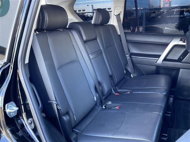 ランドクルーザープラド ＴＸ　Ｌパッケージ　マットブラックエディション　純正ディスプレイオーディオ　Ｍｉｒａｃａｓｔ　アラウンドビューモニター　ＥＴＣ　ドラレコ　ナビキッド　Ｔｏｙｏｔａ　Ｓａｆｅｔｙ　Ｓｅｎｓｅ　プリクラッシュセーフティ　レーンディパーチャーアラート（25枚目）