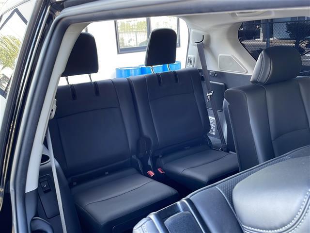 ランドクルーザープラド ＴＸ　Ｌパッケージ　マットブラックエディション　純正ディスプレイオーディオ　Ｍｉｒａｃａｓｔ　アラウンドビューモニター　ＥＴＣ　ドラレコ　ナビキッド　Ｔｏｙｏｔａ　Ｓａｆｅｔｙ　Ｓｅｎｓｅ　プリクラッシュセーフティ　レーンディパーチャーアラート（26枚目）