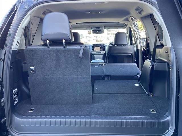 ランドクルーザープラド ＴＸ　Ｌパッケージ　マットブラックエディション　純正ディスプレイオーディオ　Ｍｉｒａｃａｓｔ　アラウンドビューモニター　ＥＴＣ　ドラレコ　ナビキッド　Ｔｏｙｏｔａ　Ｓａｆｅｔｙ　Ｓｅｎｓｅ　プリクラッシュセーフティ　レーンディパーチャーアラート（28枚目）