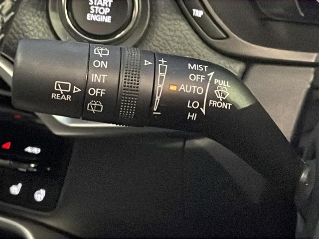 CX-60 XD Lパッケージ ワンオーナー 純正SDナビ フルセグテレビ Bluetooth アラウンドビューモニター ブラインドスポットモニター ETC ドライブレコーダー 純正フロアマット 20インチ純正アルミホイール 記録簿(12枚目)