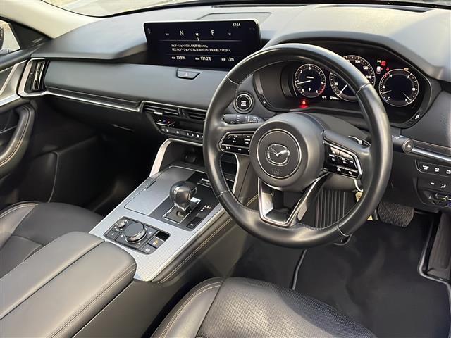 CX-60 XD Lパッケージ ワンオーナー 純正SDナビ フルセグテレビ Bluetooth アラウンドビューモニター ブラインドスポットモニター ETC ドライブレコーダー 純正フロアマット 20インチ純正アルミホイール 記録簿(16枚目)