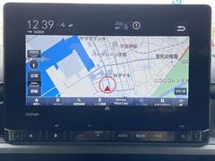 【　ナビゲーション　】ナビゲーションシステム装備なので不慣れな場所へのドライブも快適にして頂けます♪ 3