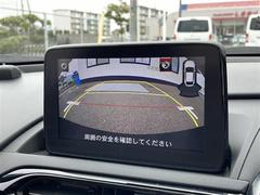 【バックカメラ】駐車が苦手な方でも映像で後方の安全確認もしっかり♪見えない死角の部分や距離感などモニター確認することが可能です！ 4